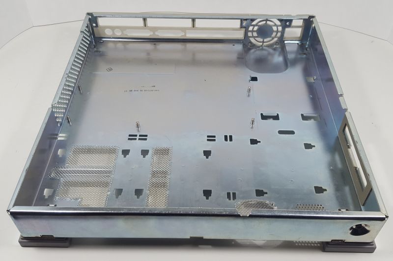 File:SPARCstation 2 06 empty case.jpg